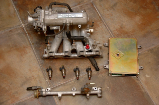 Illustration for article titled How Electronic Fuel Injection Works